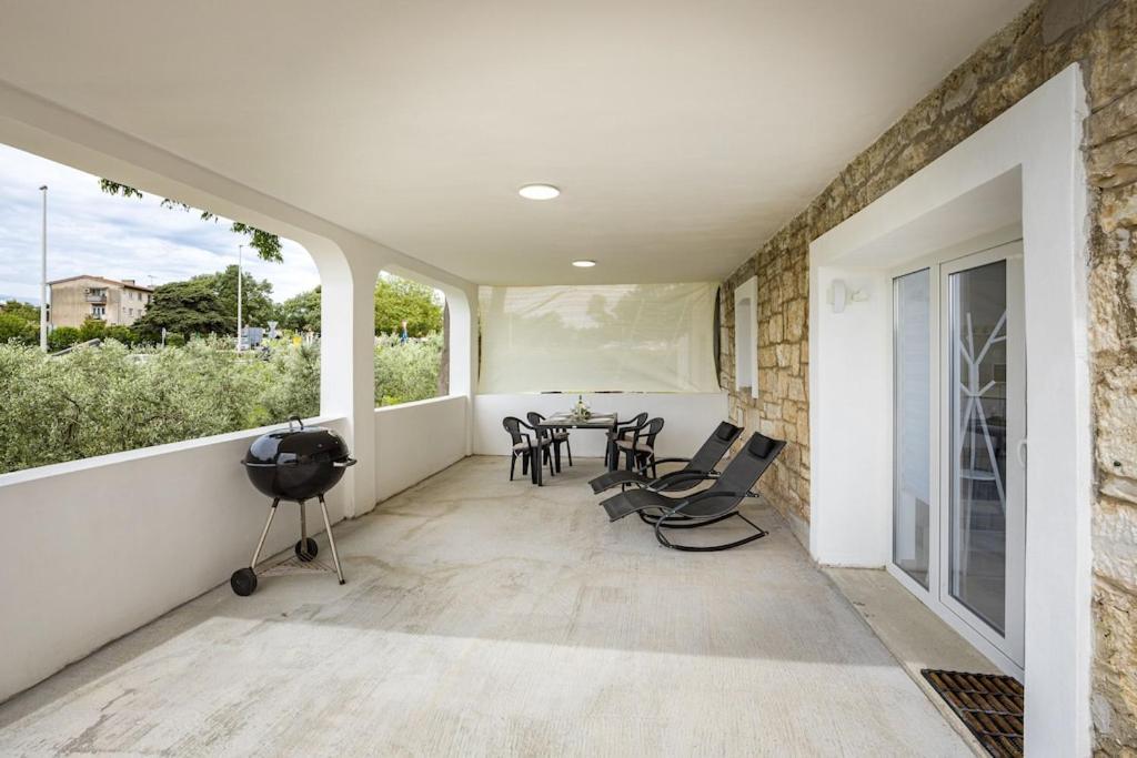 Apartment Olive Garden Near Pula 3 Km From Center And Only 4 Km From The Beach For 4 Persons Exterior foto